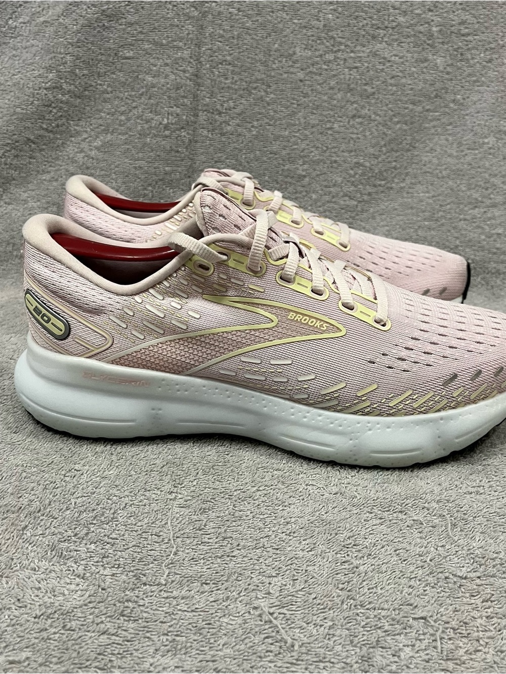 Brooks Glycerin 20 Women’s 8 B Pink Yellow Running Shoes 1203691B656
